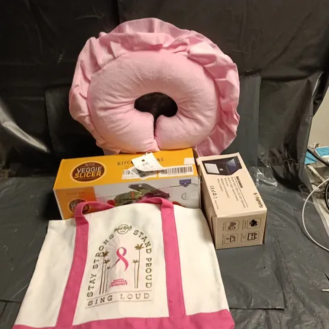 BOX OF APPROXIMATELY 15 ASSORTED HOUSEHOLD ITEMS VEGGIE SLICER, HARD ROCK CAFE PINK TOTE BAG, NECK PILLOW AND SO LIGHTIFY LED SUPER BRIGHT LIGHT