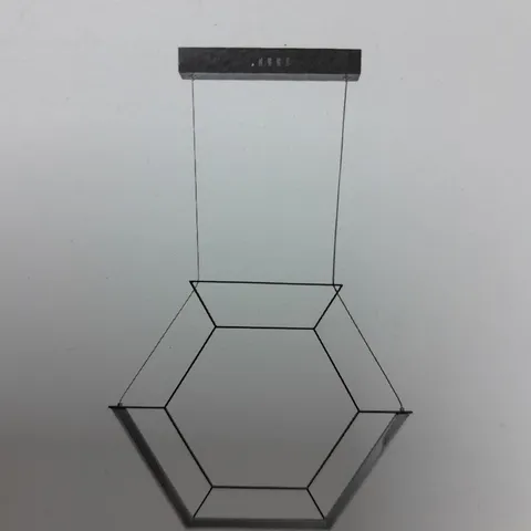 BRAND NEW BOXED DAR HEXAGON 1-LIGHT PENDANT BLACK LED HEX0122 