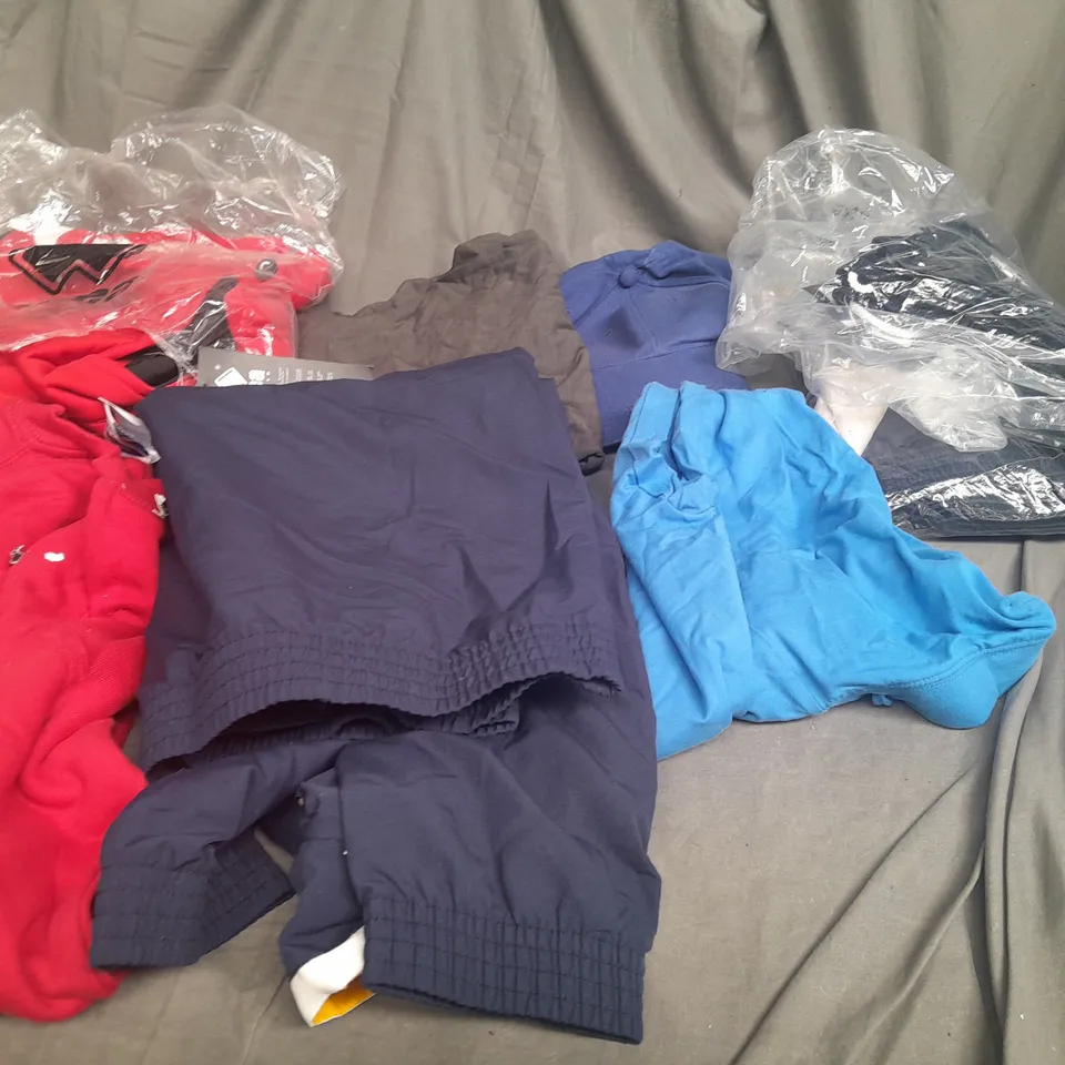 LARGE BOX OF ASSORTED ERREA CLOTHING ITEMS IN VARIOUS SIZES AND COLOURS