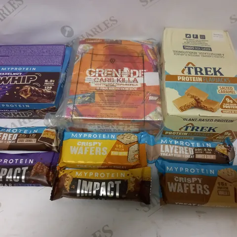 BOX OF APPROXIMATELY 35 ASSORTED PROTEIN BARS IN VARIOUS FLAVOURS TO INCLUDE COOKIE CRUMBLE, PEANUT BUTTER, SALTED CARAMEL ETC