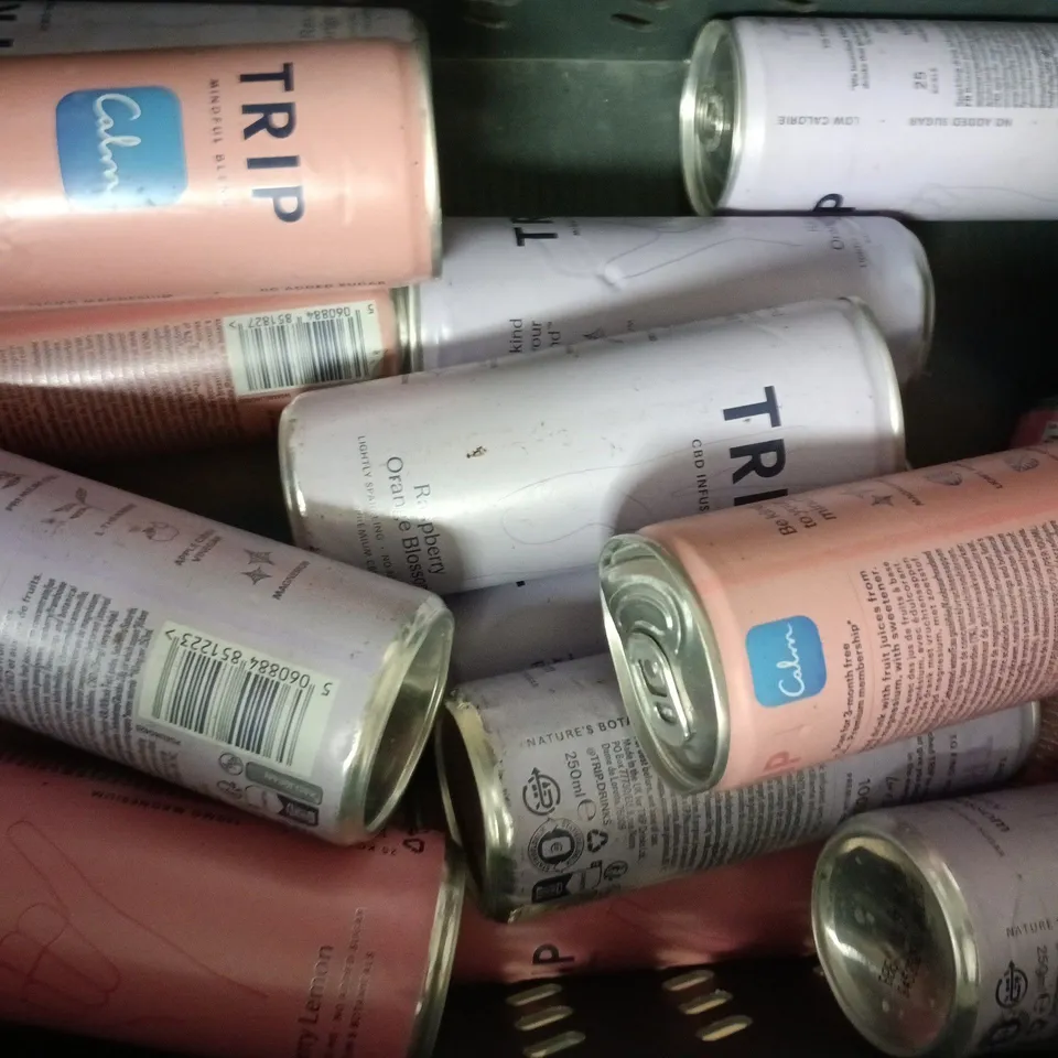 APPROXIMATELY 10 ASSORTED FOOD AND DRINK ITEMS TO INCLUDE HUEL, AND TRIP, ETC