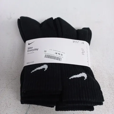 NIKE EVERYDAY CREW SOCKS – BLACK, UK 5-8 (PACK OF 6)