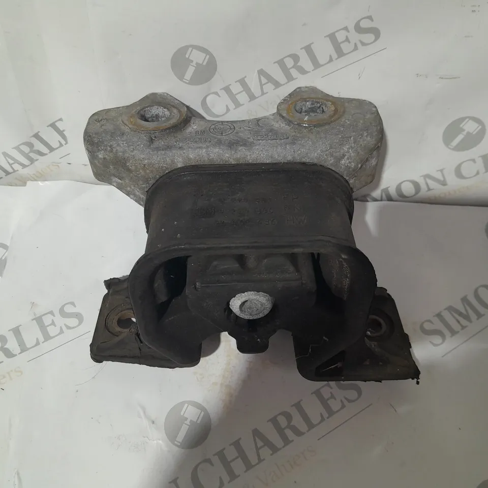 ENGINE MOUNT MODEL UNSPECIFIED 