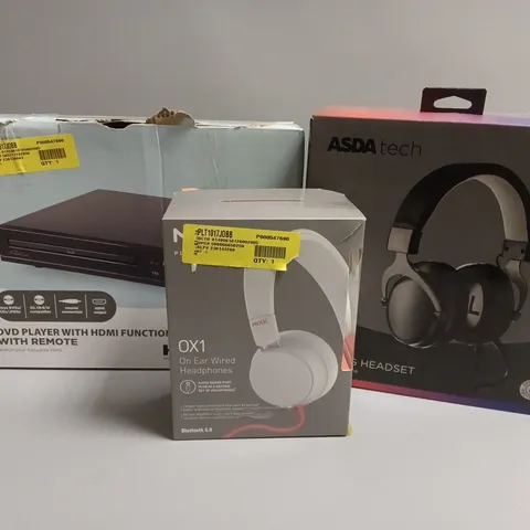 APPROXIMATELY 20 ASSORTED TECH PRODUCTS TO INCLUDE GAMING HEADSET, WIRED HEADPHONES, DVD PLAYER