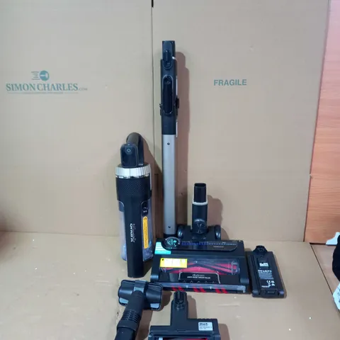 SHARK STRATOS CORDLESS VACUUM W/ANTI HAIR WRAP & CLEAN SENSE IQ IZ400UKT