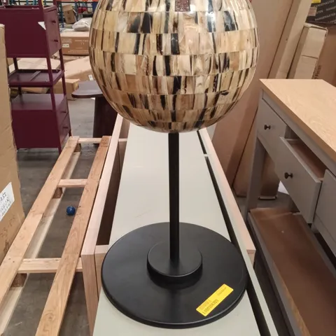 TABLE ORNAMENT 