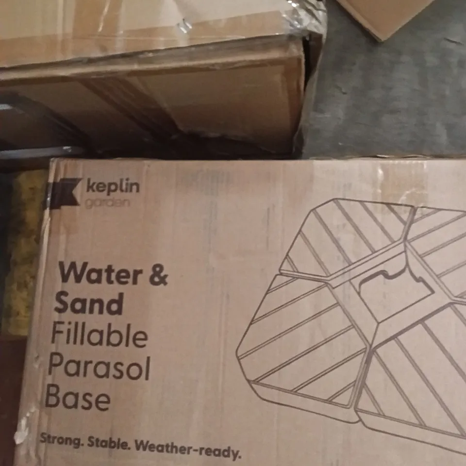 BOXED KEPLIN WATER SAND FILLABLE PARASOL SOL BASE