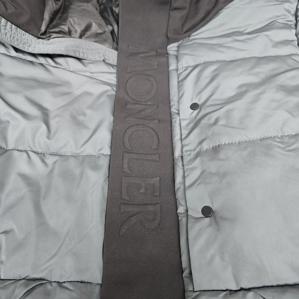 MONCLER PADDED COAT IN GREY - SIZE UNSPECIFIED