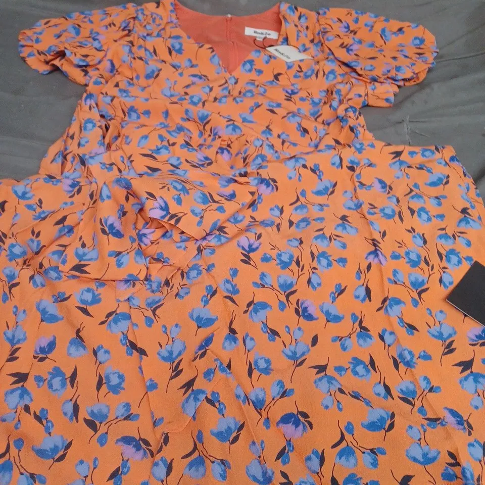 RO&ZO PETITE FLORAL PUFF SLEEVE DRESS, ORANGE/BLUE - UK SIZE 10