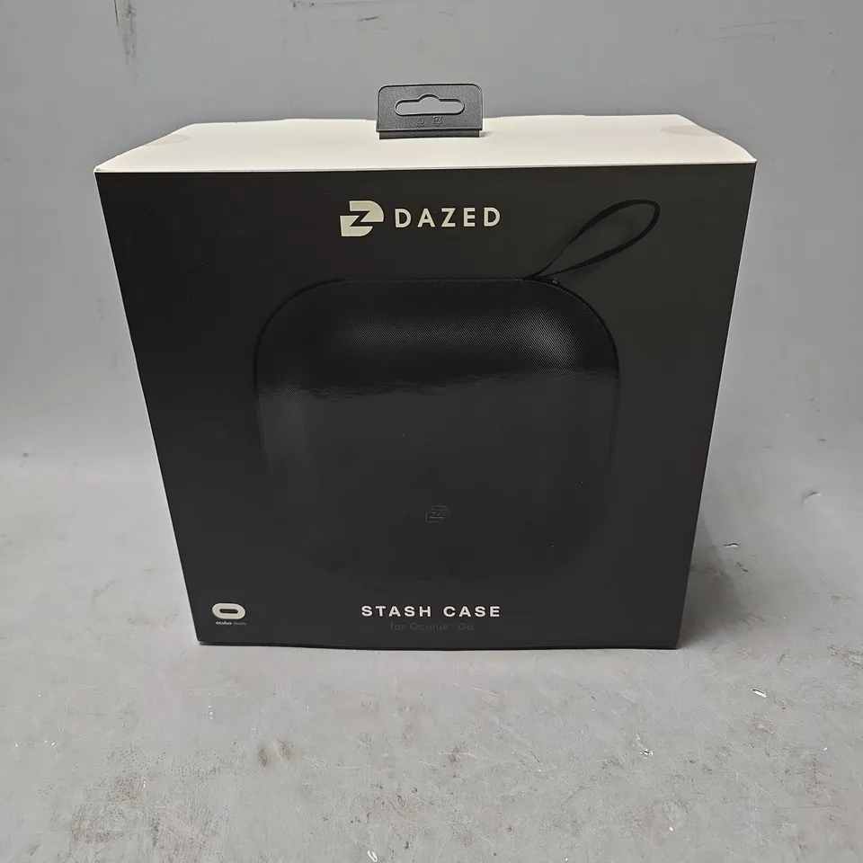 APPROXIMATELY 15 BOXED DAZED STASH CASES FOR OCULUS GO