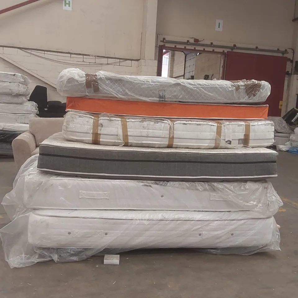 PALLET CONTAINING 6x ASSORTED MATTRESSES