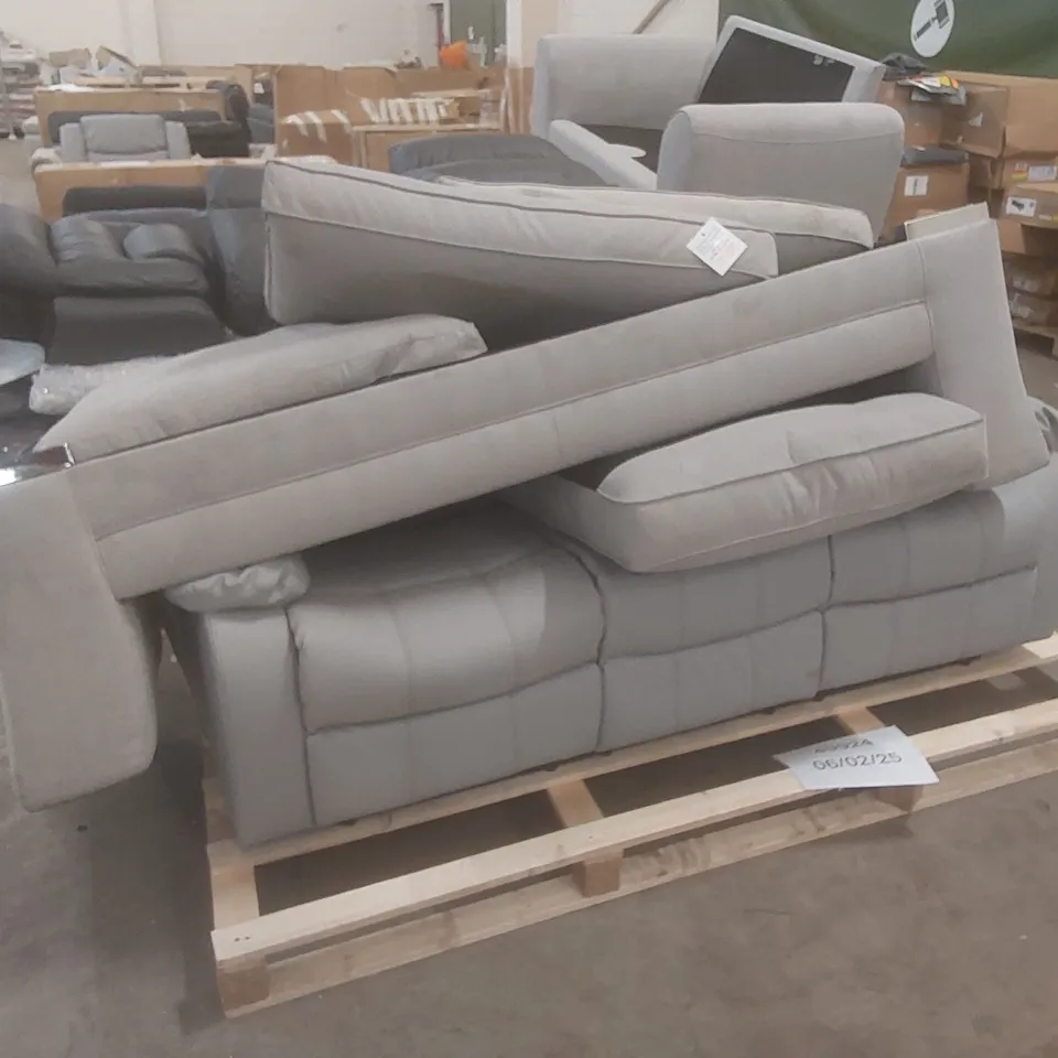 PALLET OF ASSORTED INCOMPLETE SOFA PARTS 