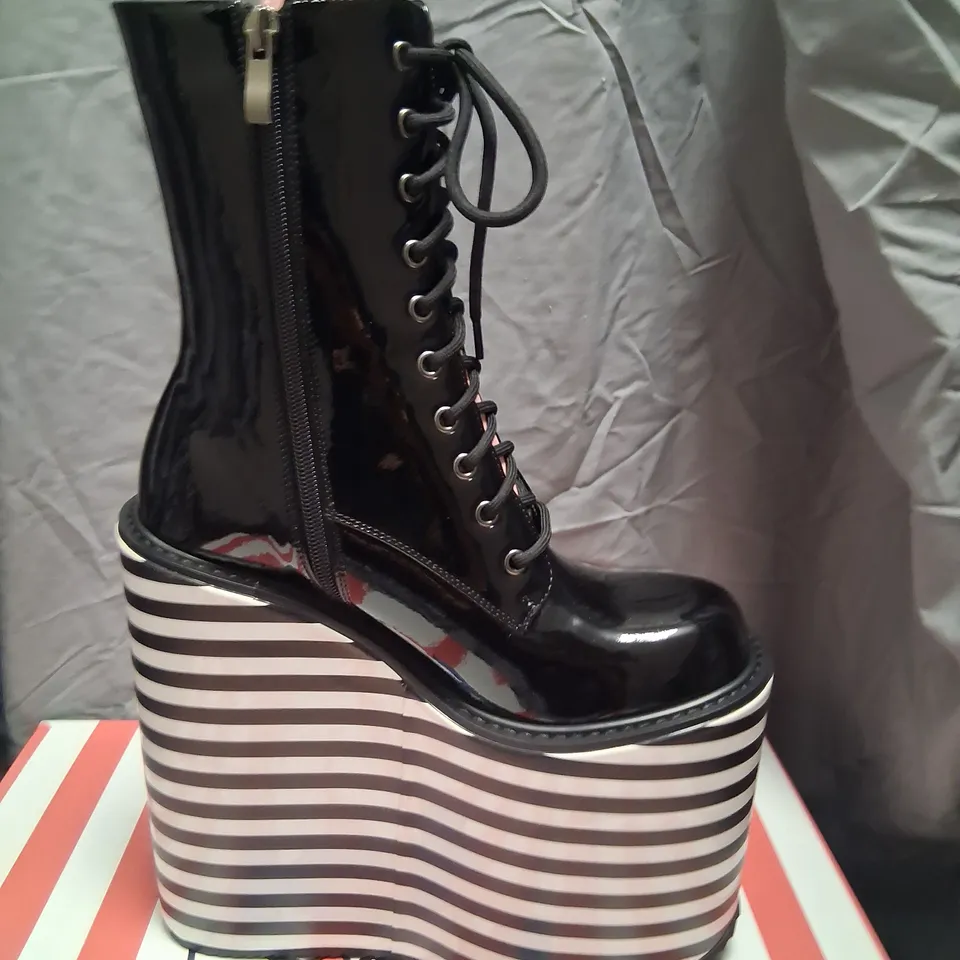 BRAND NEW BOXED KETNIPZ X KOI A BEAN WITH A PLATFORM TO DREAM BOOTS BLACK SIZE 5