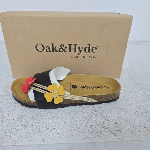 OAK & HYDE SANDALS – WOMEN'S, DARK BROWN CORAL/BLACK & WHITE STRAPS, UK 5 (EU 38) – BOXED