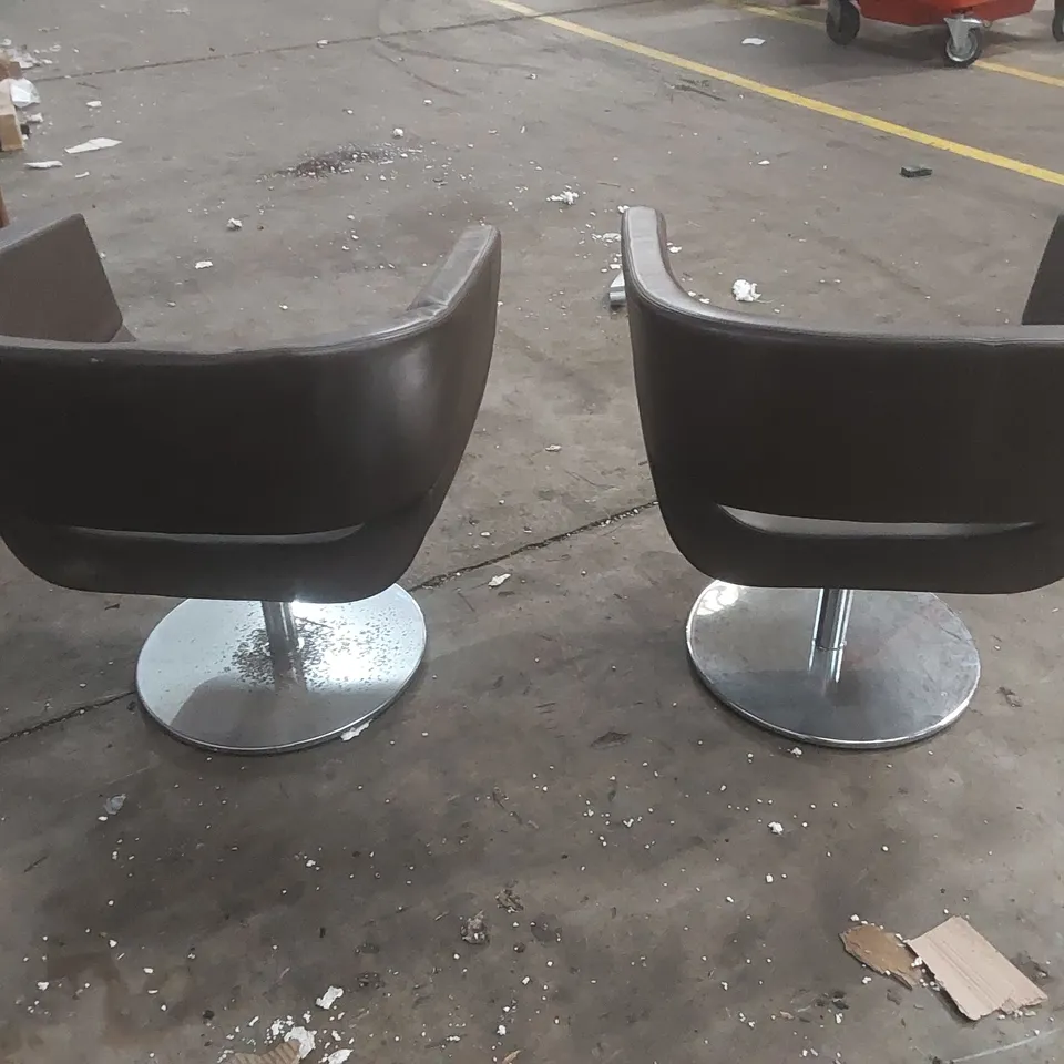 PAIR OF DESIGNER SWIVEL TUB CHAIRS 