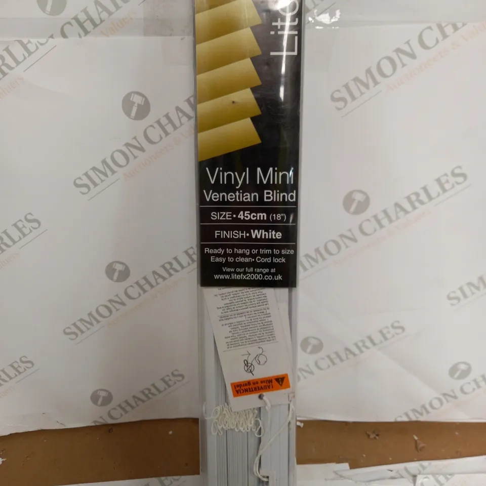 BOXED LITE FX VINYL MINI VENETIAN BLIND - 45CM WHITE 
