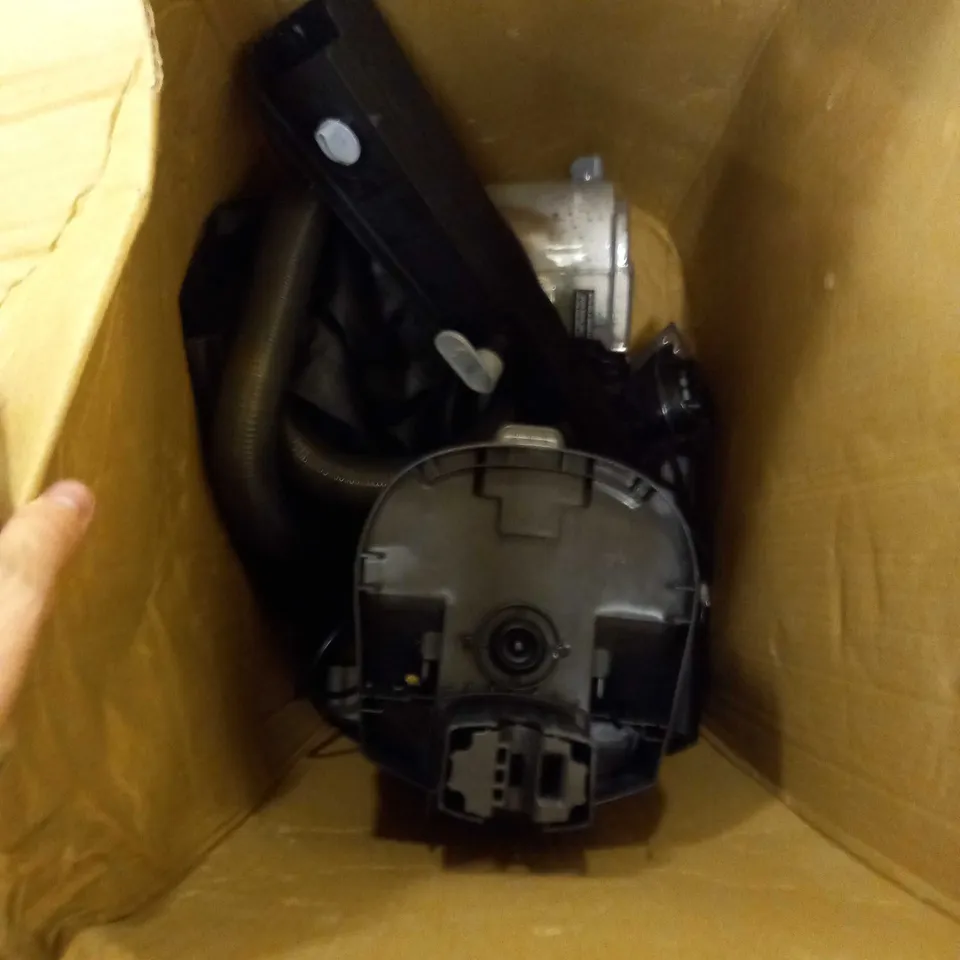 VAX PLATINUM POWER MAX CARPET CLEANER