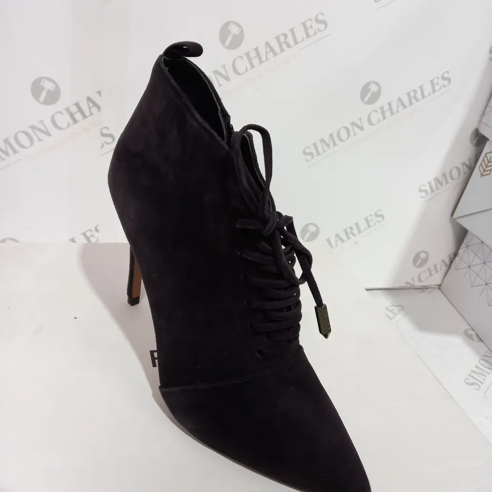 BOXED REISS SUEDE CHOCOLATE BOOT HEELS - SIZE 5