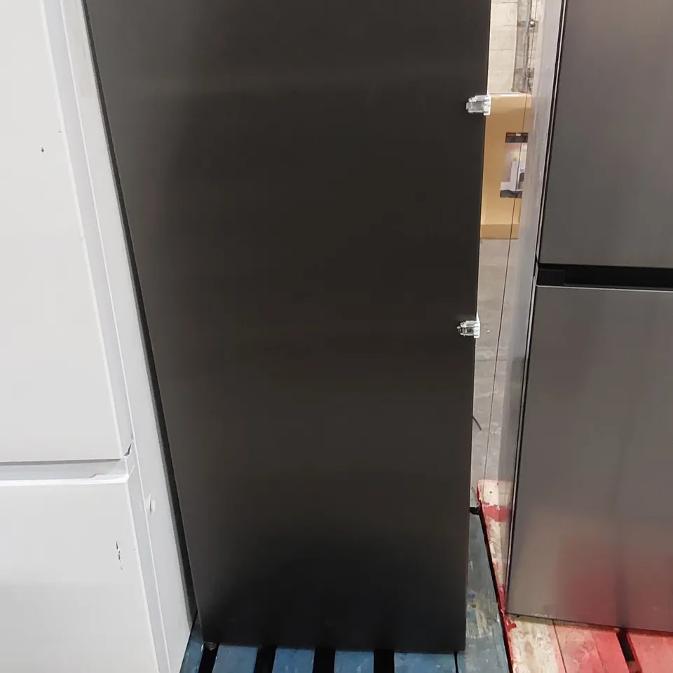 AEG AGB728E5NB FREESTANDING FREEZER BLACK STAINLESS STEEL - UNPROCESSED RAW RETURN 