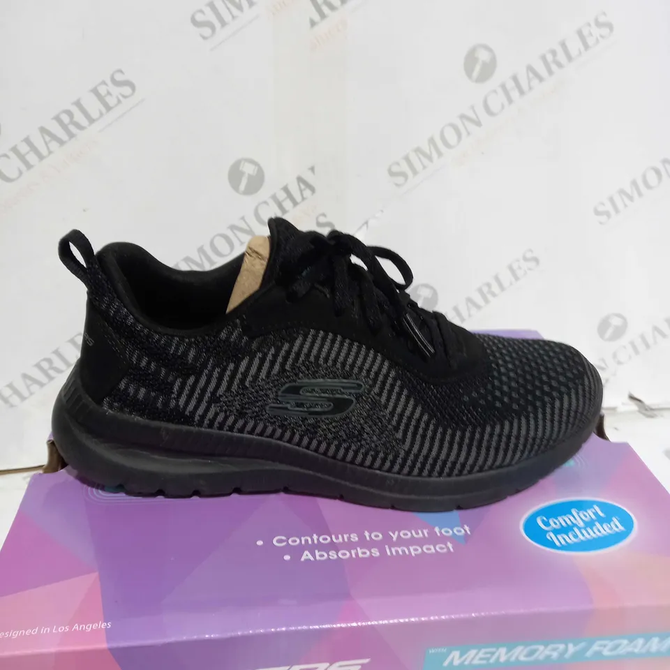 BOXED SKECHERS SIZE 5 BLACK ARCH FIT LACE UP SPORTS TRAINERS