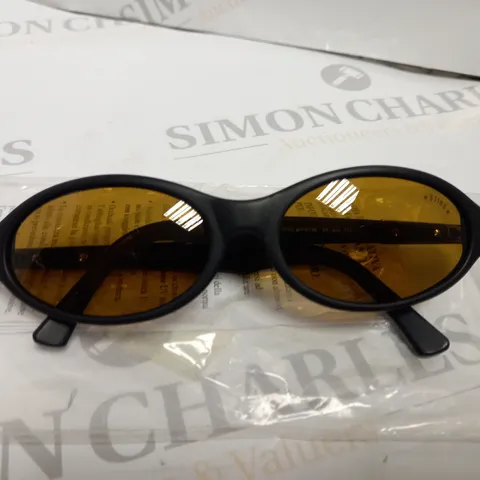 APPROXIMATELY 12 DIERRE STING SUNGLASSES - BOXED