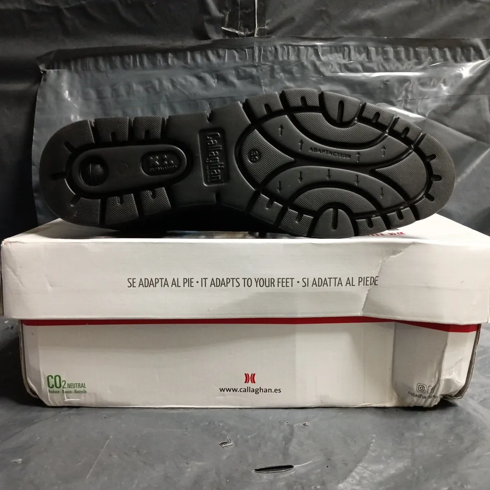 BOXED PAIR OF CALLAGHAN WEDGE SHOES IN BLACK SIZE EU 39