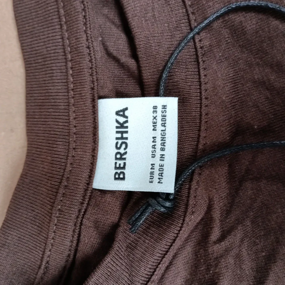 BERSHKA BROWN T‑SHIRT, MEN'S, MEDIUM