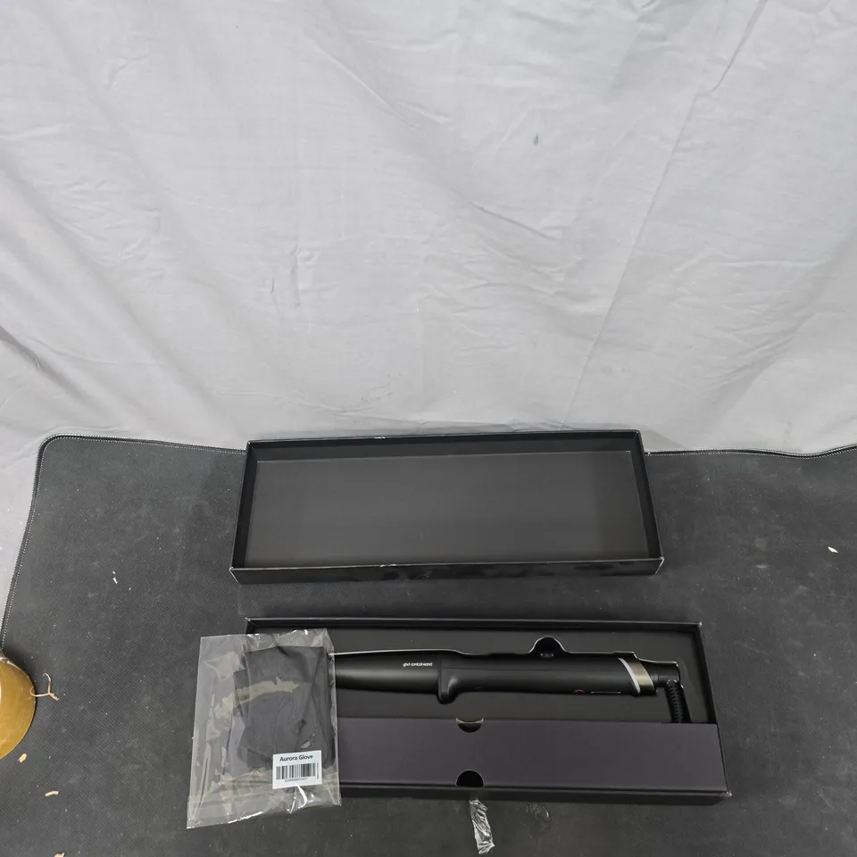 GHD CHRONOS CURVE CONICAL CURLING WAND 28–32MM – HAIR CARE & STYLING