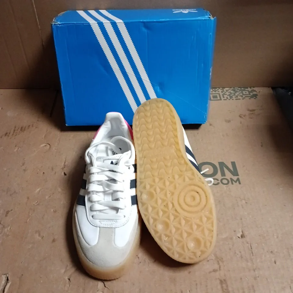 ADIDAS SAMBA TRAINERS – WHITE WITH NAVY STRIPES - UK SIZE 3.5