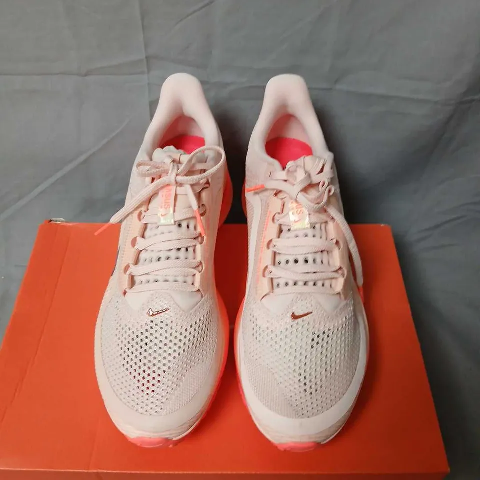 NIKE PEGASUS PREMIUM RUNNING SHOES – WASHED CORAL/PINK, MEN'S US 11 (UK 10)