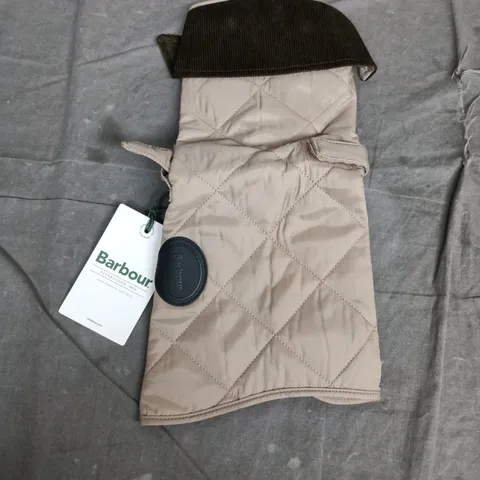 BARBOUR QUILTED DOG COAT – STONE, TARTAN LINED, SIZE S