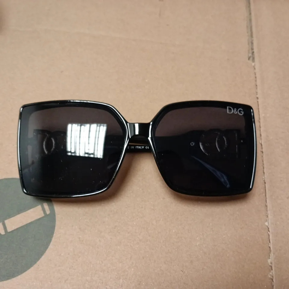 DOLCE & GABBANA SUNGLASSES 