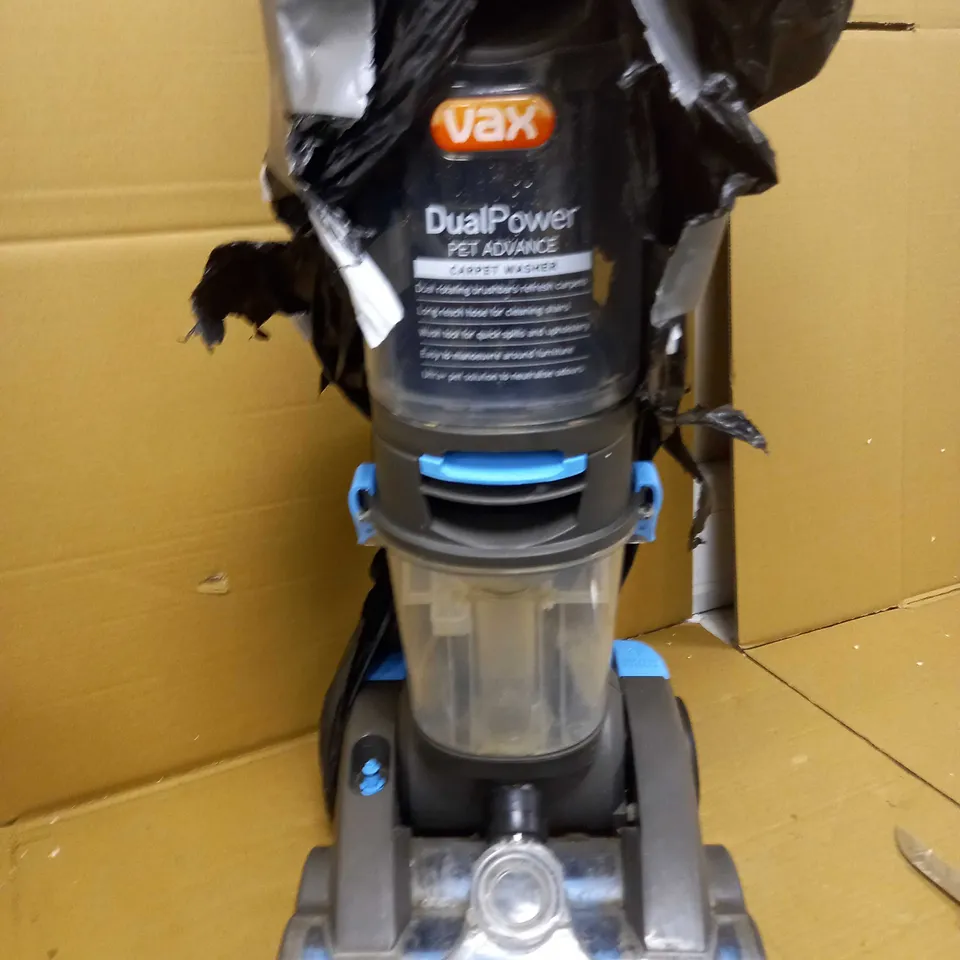 VAX DUAL POWER PET ADVANCE CARPET CLEANER