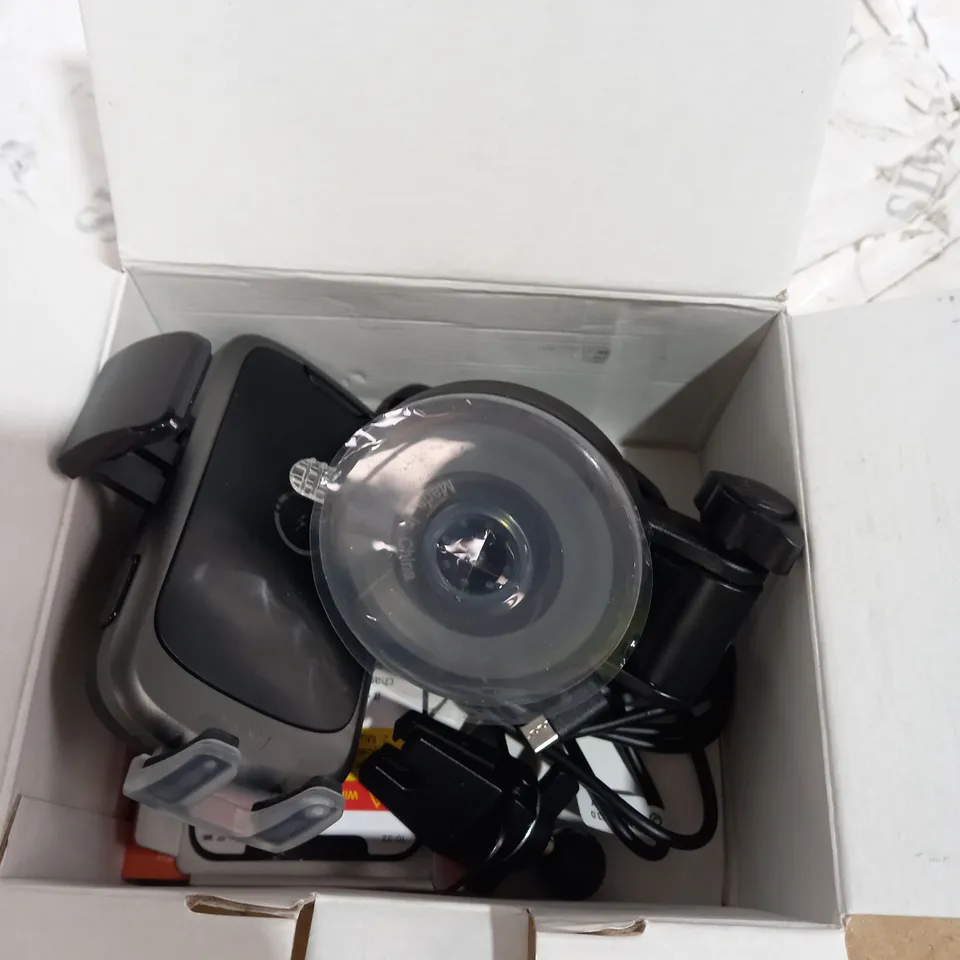 BOXED AUCKLEY BETTER LIFE PHONE HOLDER + WIRELESS CHARGER