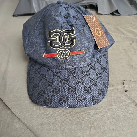 NAVY GR MONOGRAM BASEBALL CAP 