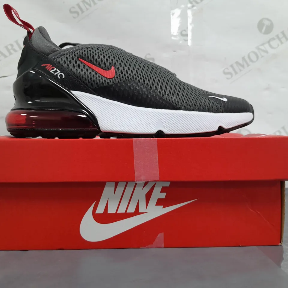 BOXED PAIR OF NIKE AIR MAX 270 SHOES IN GREY/RED UK SIZE 1