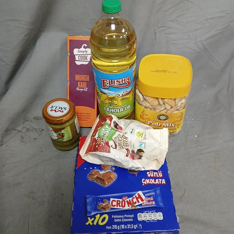 APPROXIMATELY 6 ASSORTED FOOD ITEMS TO INCLUDE PUB MIX, CRUNCH BARS, CANOLA OIL, ETC
