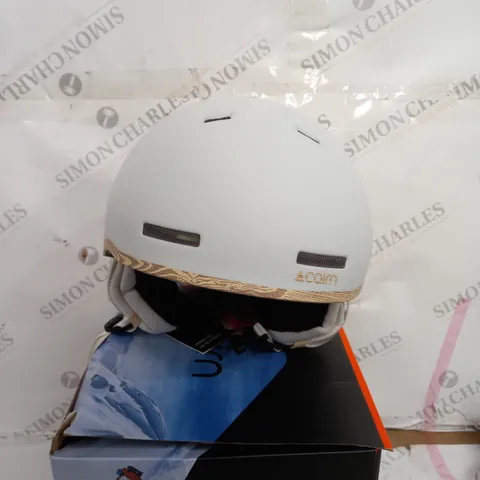 BOXED CAIRN SKI HELMET