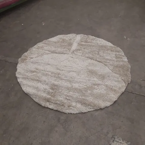 QUALITY DESIGNER ROUND CREAM SHAG RUG - APPROXIMATELY 130cm D