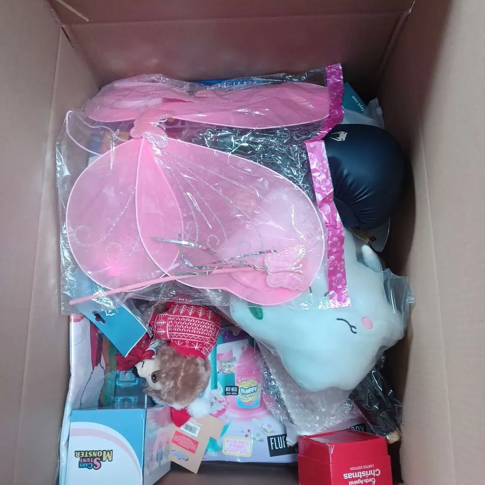 LARGE BOX OF ASSORTED TOYS AND GAMES TO INCLUDE JIGSAWS, TEDDIES AND BABY TOYS - COLLECTION ONLY 