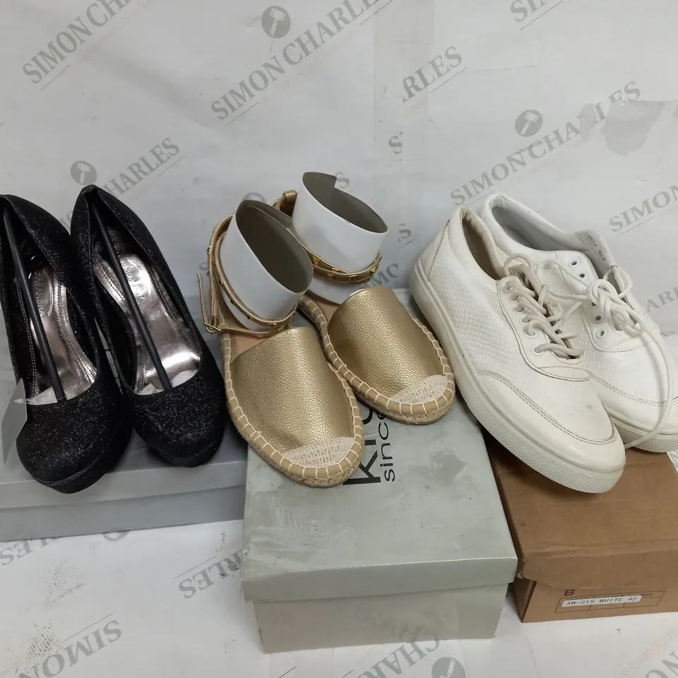 APPROXIMATELY 6 BOXED PAIR OF SHOES TO INCLUDE CASANDRA PLATFORM HEELS IN SIZE 4, KRUSH SANDALS IN SIZE 6, TRAINERS IN SIZE 8