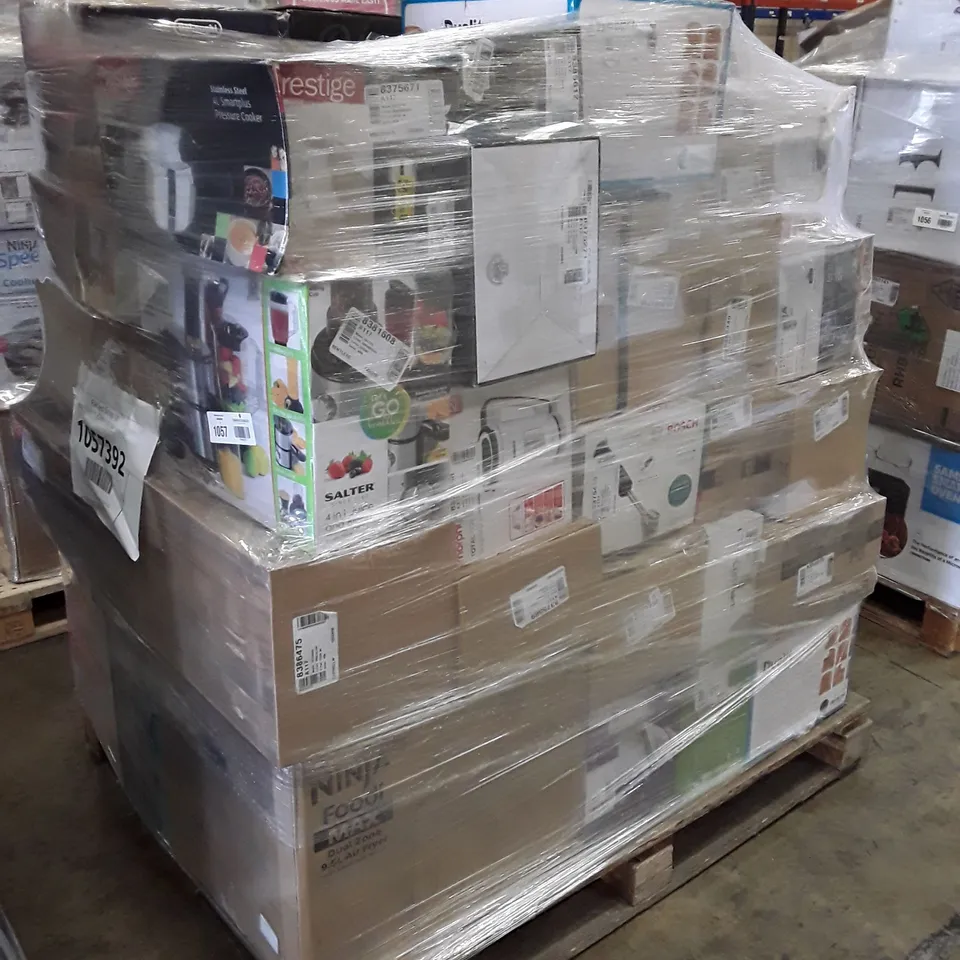PALLET OF APPROXIMATELY 54 UNPROCESSED RAW RETURN HOUSEHOLD AND ELECTRICAL GOODS TO INCLUDE;
