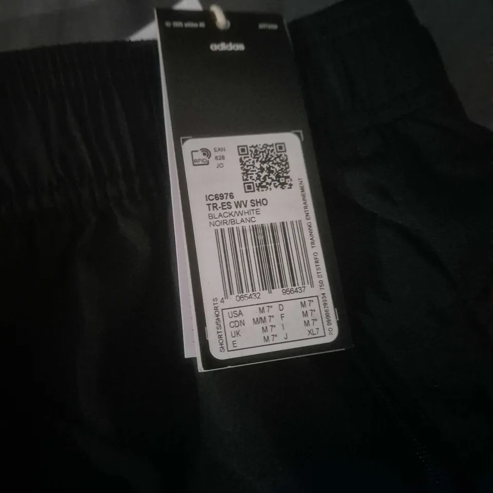 ADIDAS TRAINING SHORTS – BLACK, REGULAR FIT, 7IN INSEAM