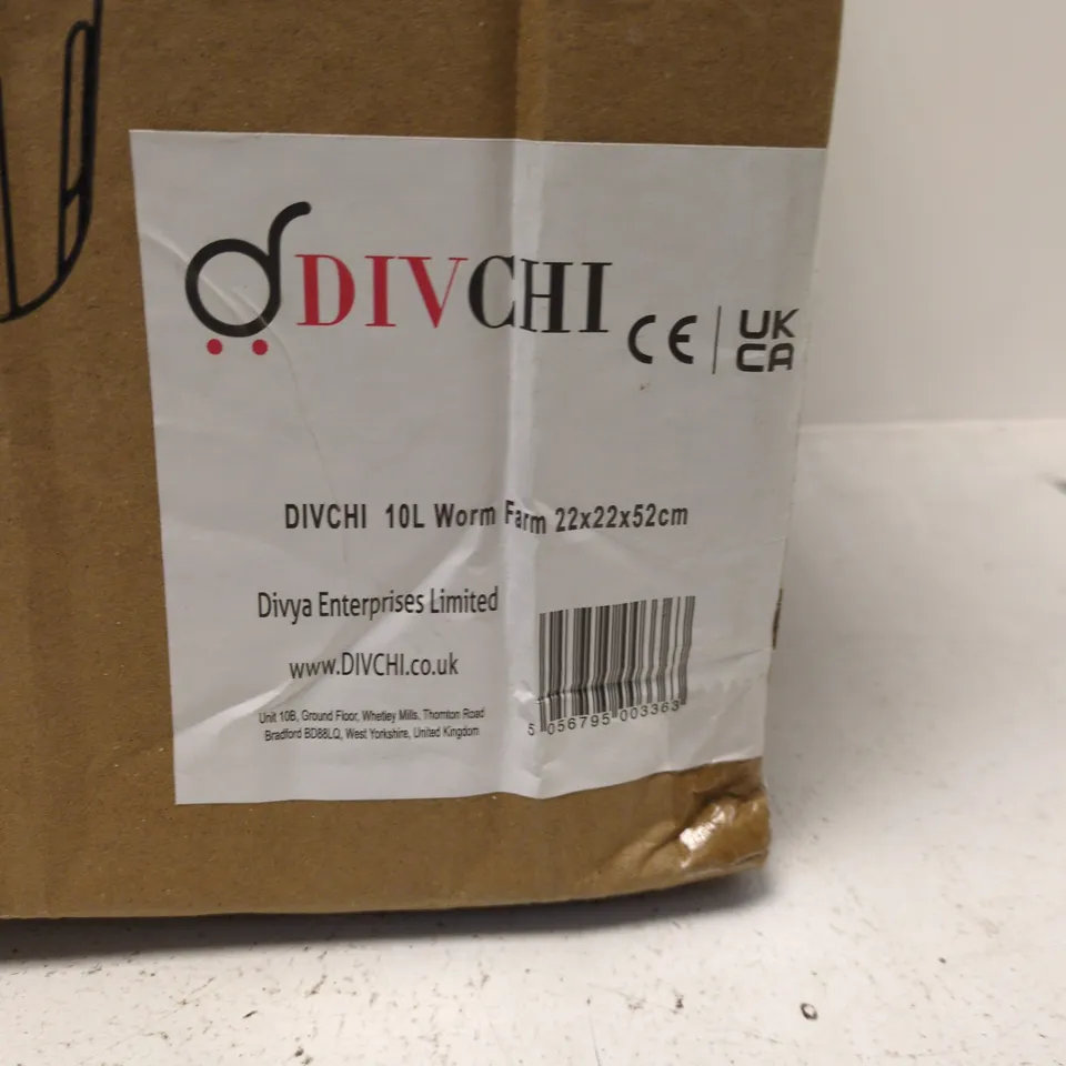 DIVCHI 10L WORM FARM PRODUCT – GARDEN COMPOSTING (BOXED)