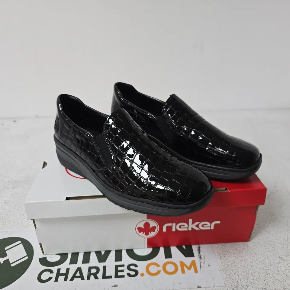 RIEKER CROC WEDGE SHOE BLACK UK 6 BOXED
