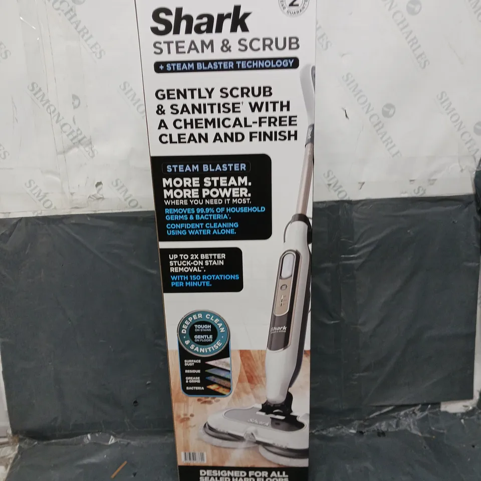 SHARK STEAM AND SCRUB AUTOMATIC STEAM MOP 