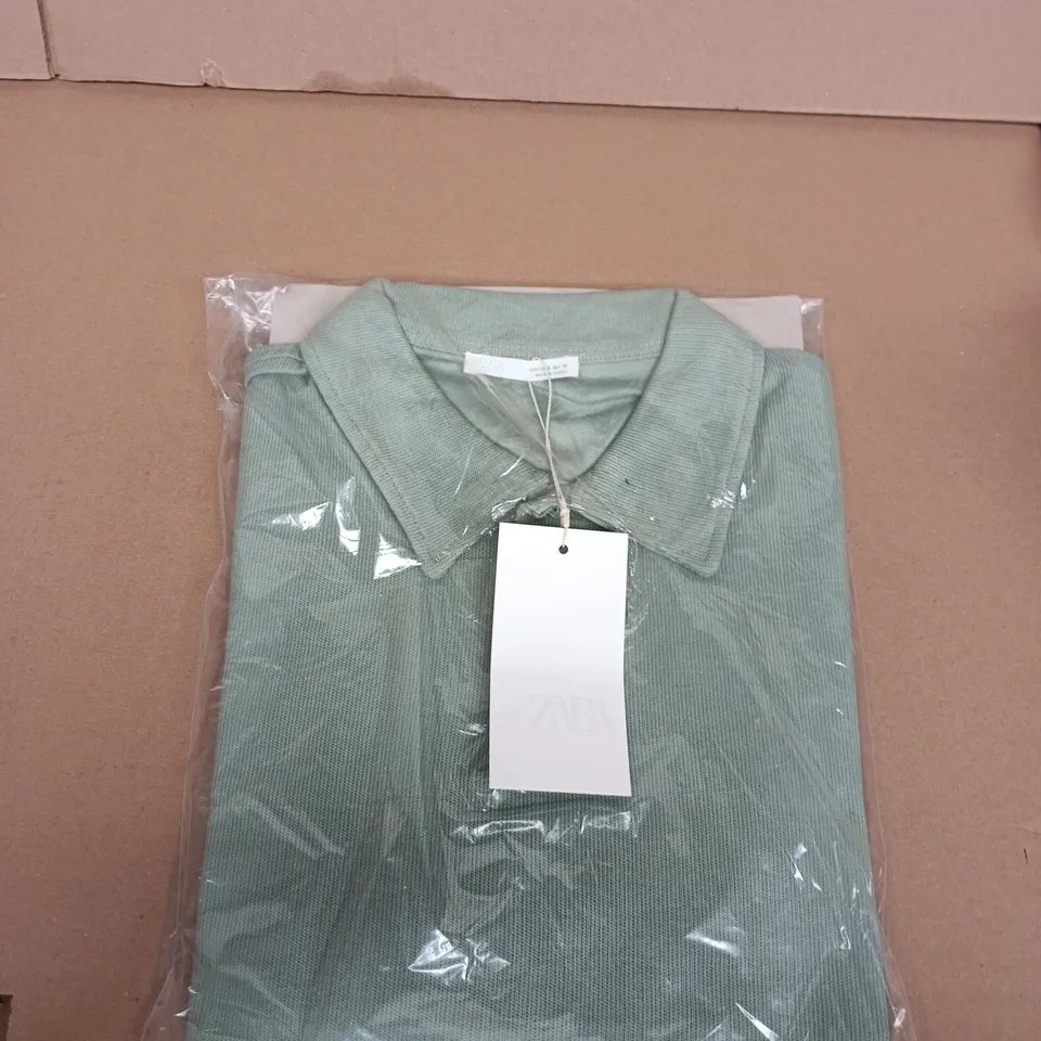 Zara Men’s Sage Green Polo Shirt – UK Size S