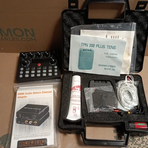 APPROXIMATELY 10 ASSORTED ELECTRICAL PRODUCTS TO INCLUDE TENS DEVICE, HDMI AUDIO ADAPTER, STREAMING DEVICE ETC 