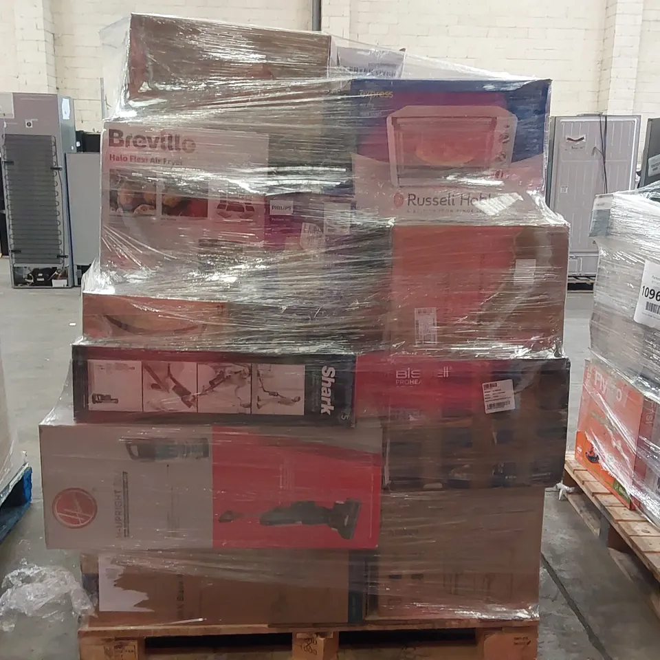 PALLET OF APPROXIMATELY 27 UNPROCESSED RAW RETURN HOUSEHOLD AND ELECTRICAL GOODS TO INCLUDE;