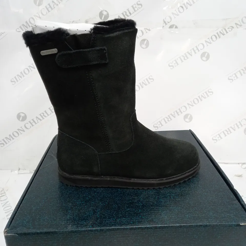 BOXED EMU AUSTRAILIA ELECTRA BOOTS, BLACK - SIZE 5